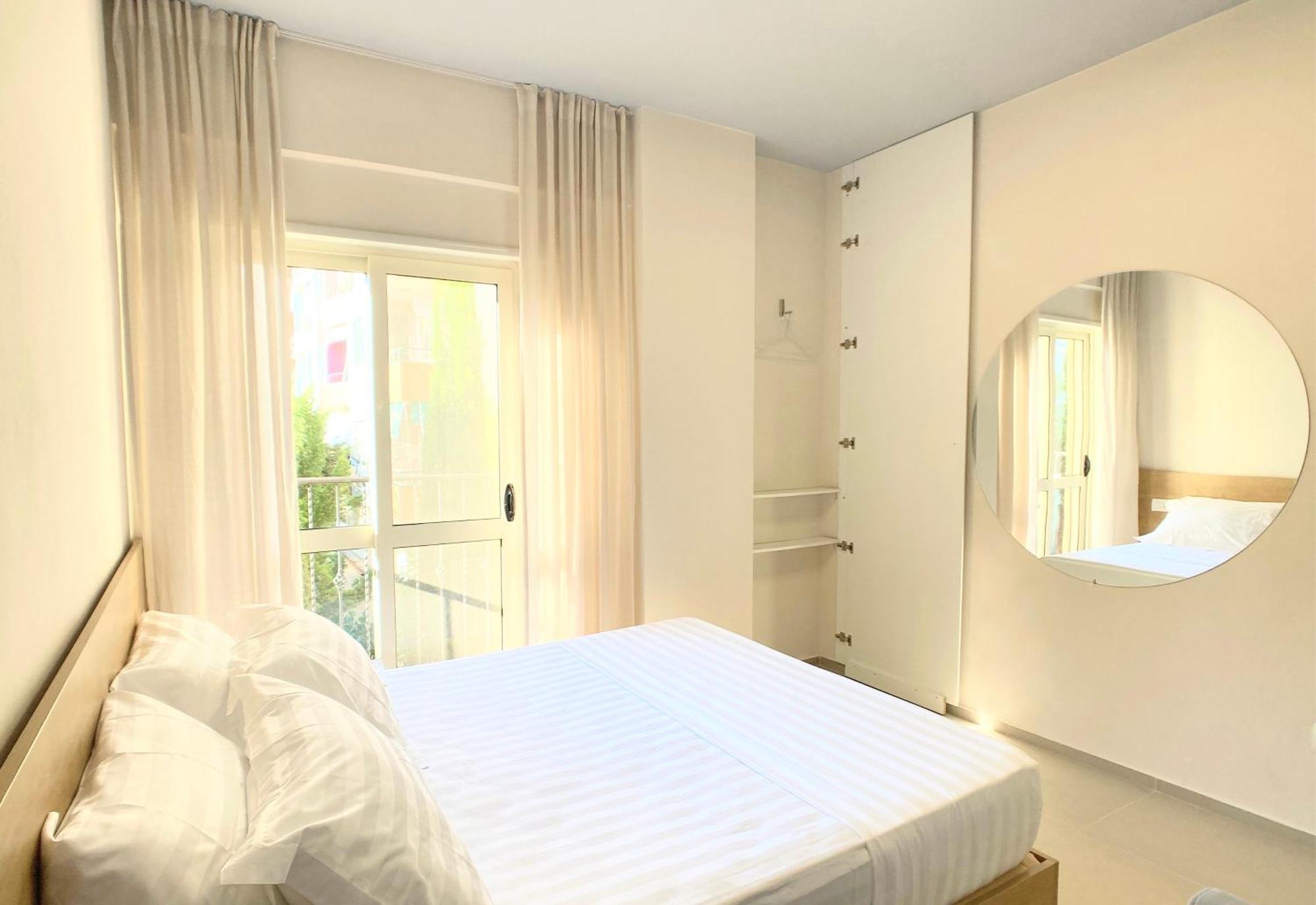 Summer Edition - Home By The Sea 1 - Res Golem (Tirana) Rom bilde
